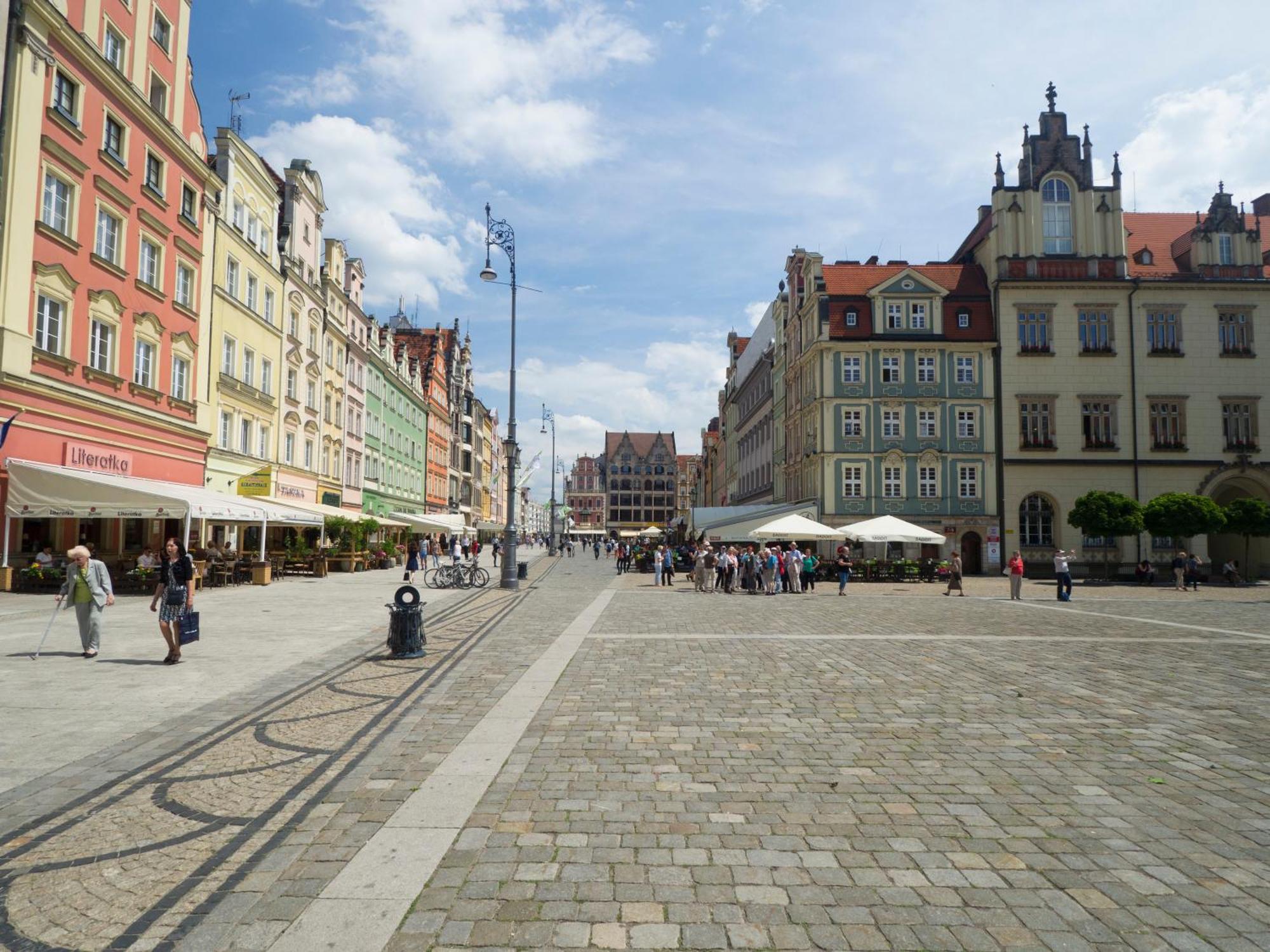 As Home Apartamenty Rynek 50 R503 Amazing View Вроцлав Екстер'єр фото